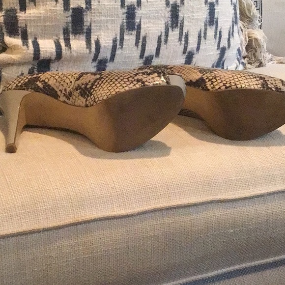 Nine West pumps faux snake print - Picture 5 of 9